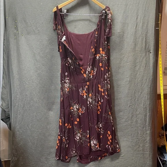 Reformation Fulton Deep Burgundy Floral Midi Dress with High Slit - Picture 9 of 10
